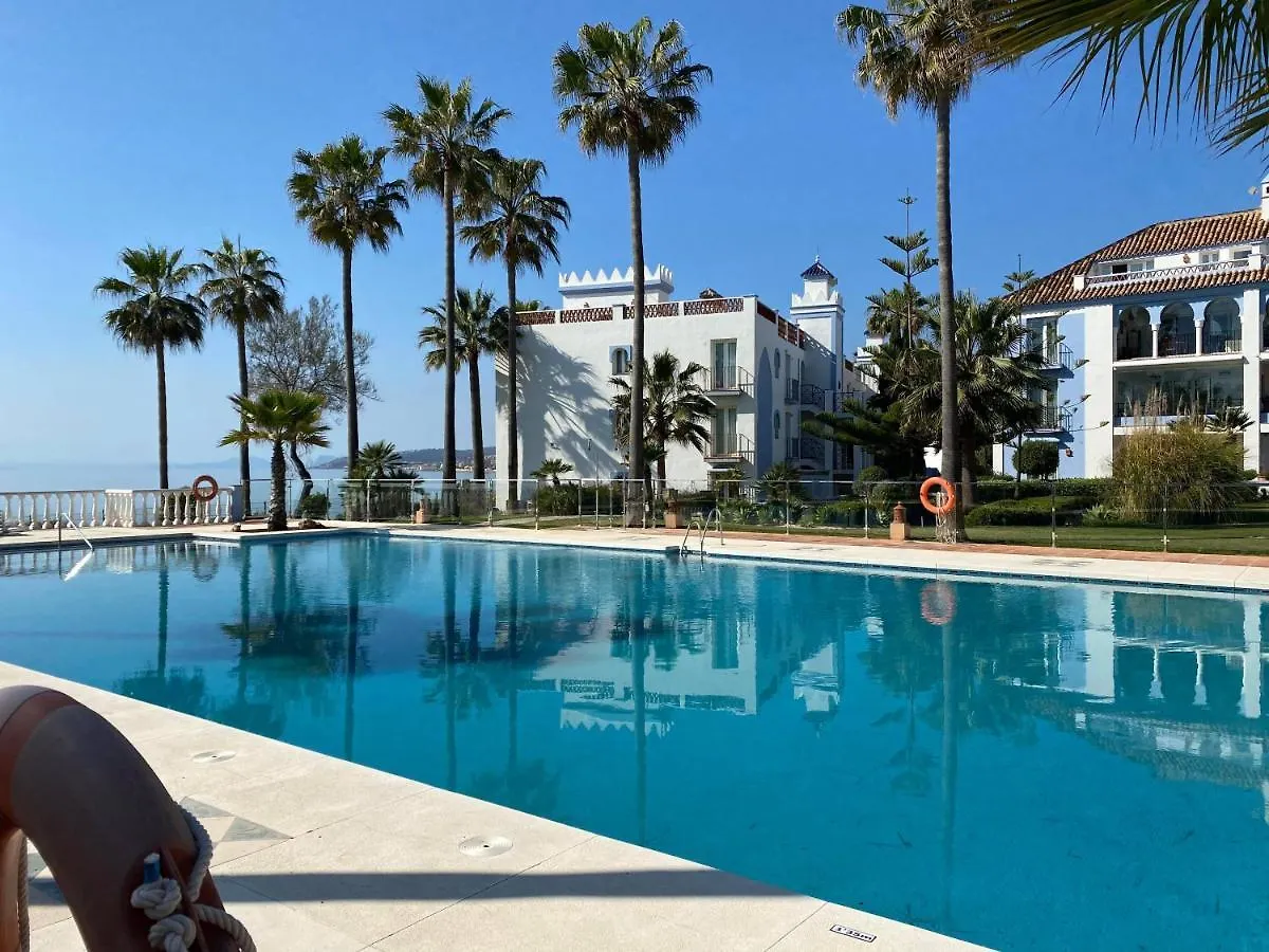 Frontline Beach Apartment, La Perla De La Bahia, Bahia De Casares - Estepona Spain