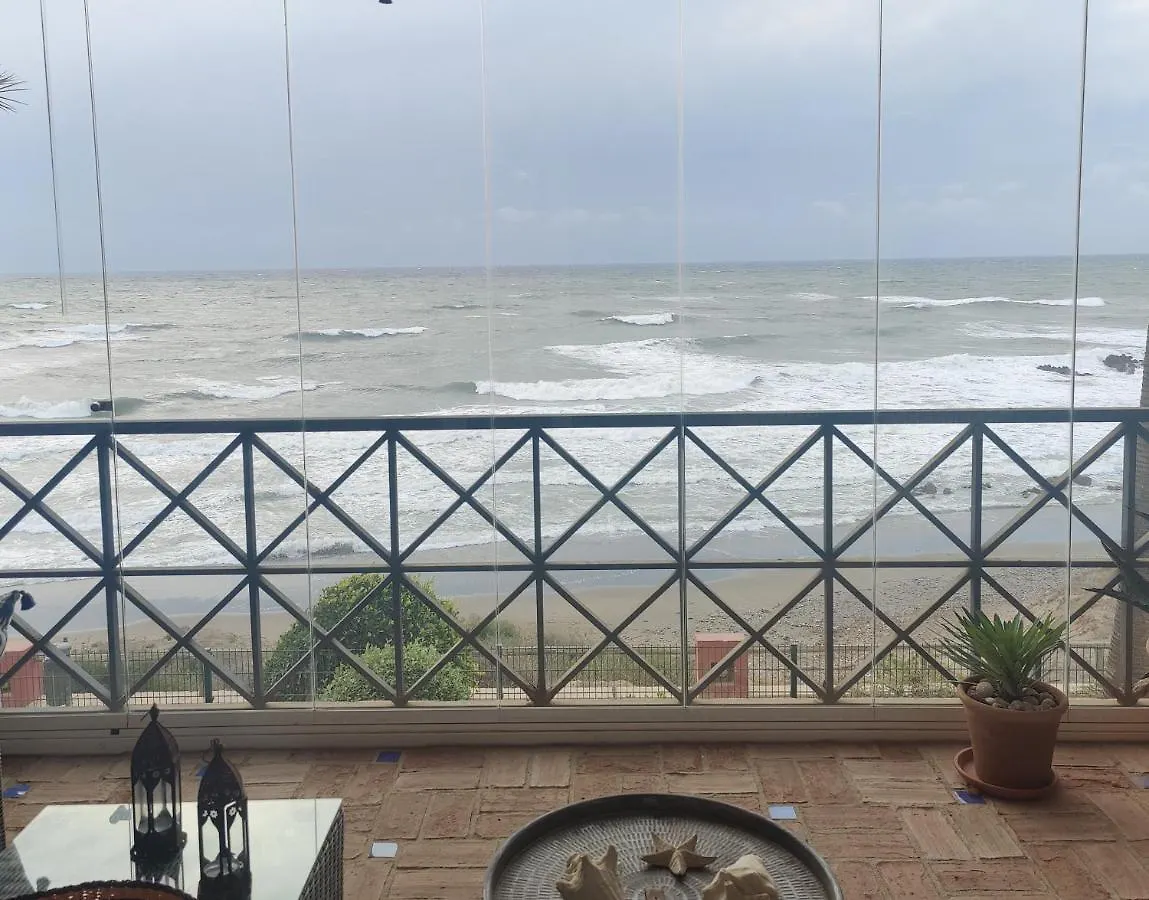 Lägenhet Frontline Beach Apartment, La Perla De La Bahia, Bahia De Casares - Estepona Spanien