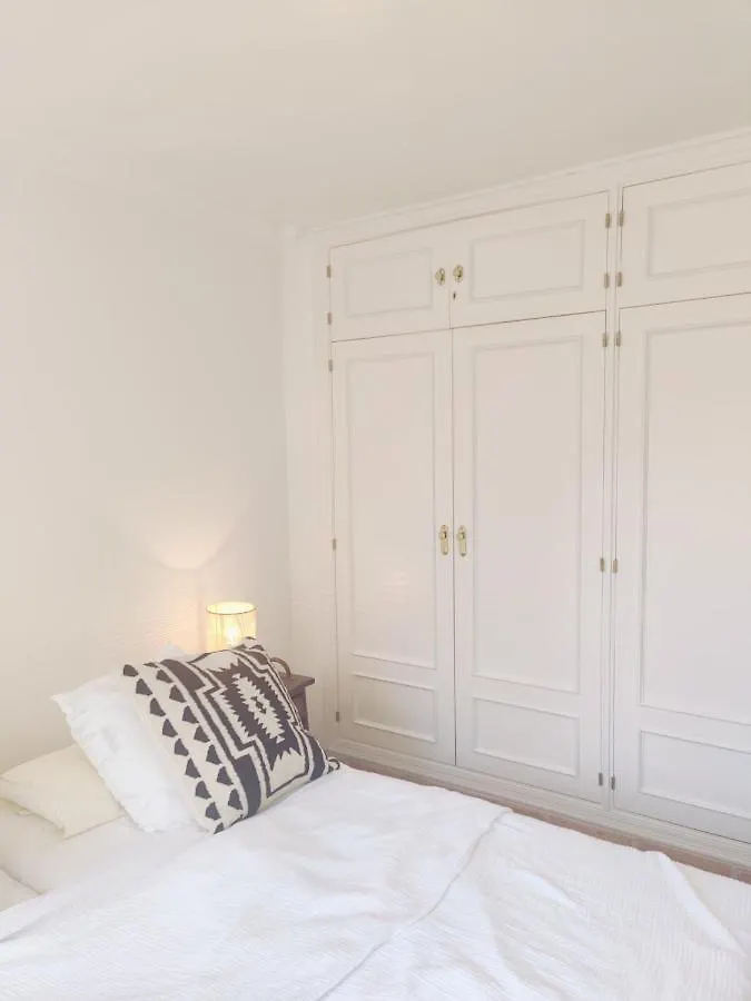 Frontline Beach Apartment, La Perla De La Bahia, Bahia De Casares - Estepona 0*,