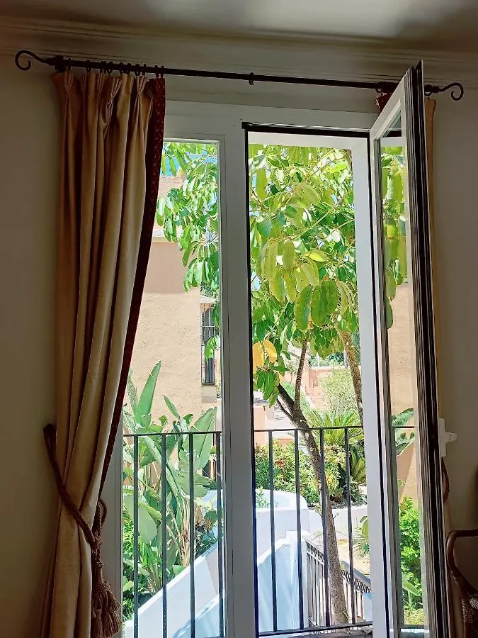 Frontline Beach Apartment, La Perla De La Bahia, Bahia De Casares - Estepona Spanien