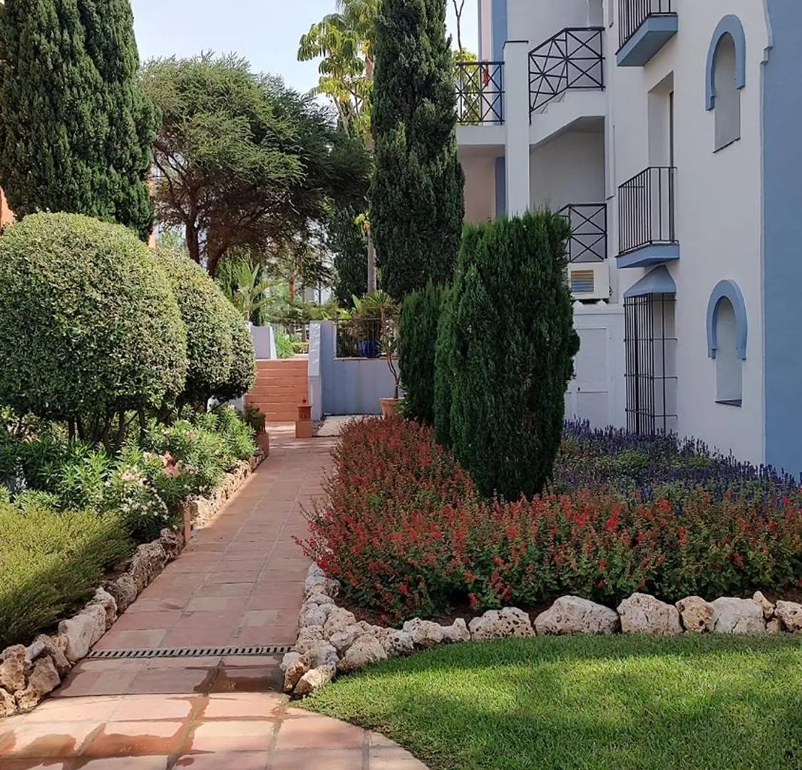 Frontline Beach Apartment, La Perla De La Bahia, Bahia De Casares - Estepona Lägenhet