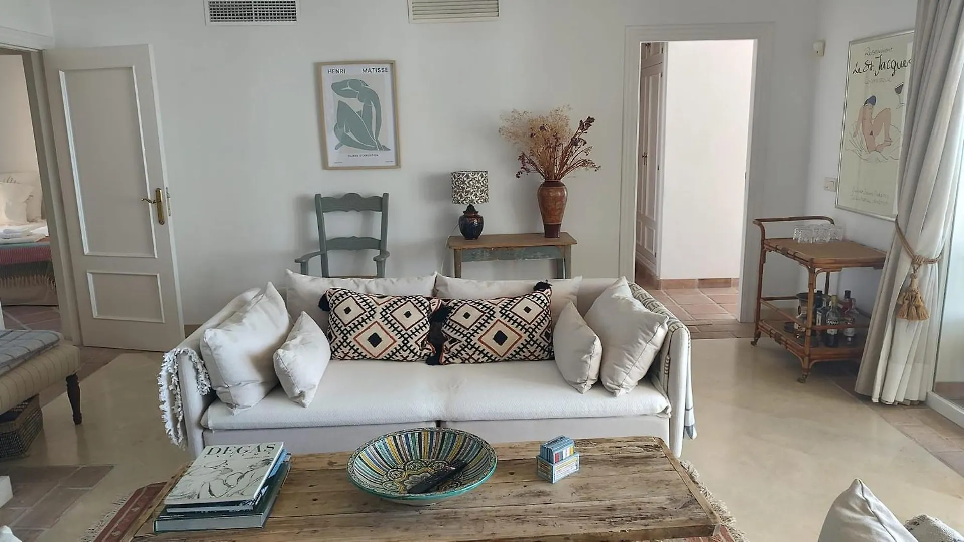 Frontline Beach Apartment, La Perla De La Bahia, Bahia De Casares - Estepona Lägenhet